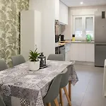 Cala-vivienda Tranquila En Casa Unifamiliar