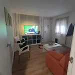 아파트 Cala-vivienda Tranquila En Casa Unifamiliar *