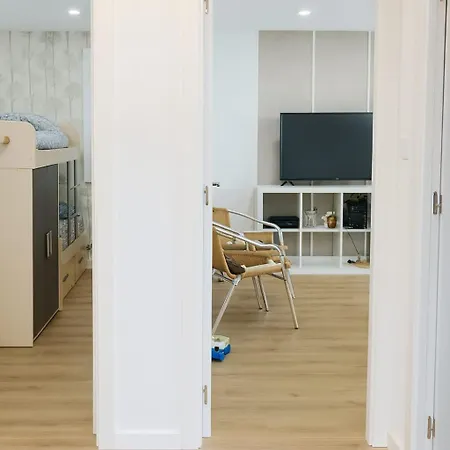 Cala-vivienda Tranquila En Casa Unifamiliar * Vigo